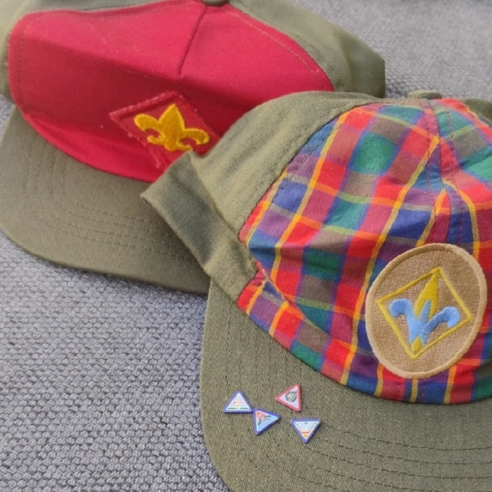Boy Scouts Cub Scouts Webelos Olive Green & Red Plaid Baseball Hat with Pins